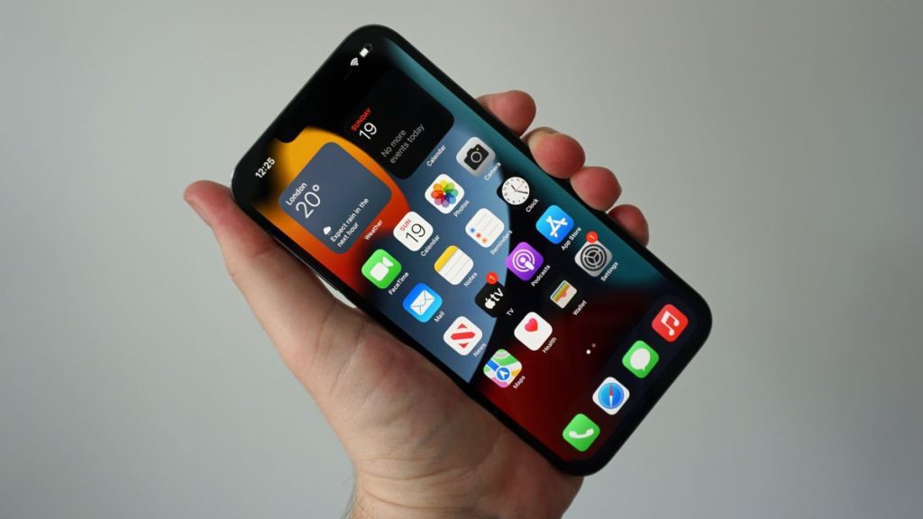 Las pantallas OLED del iPhone 14 tienden a provenir del rival Samsung