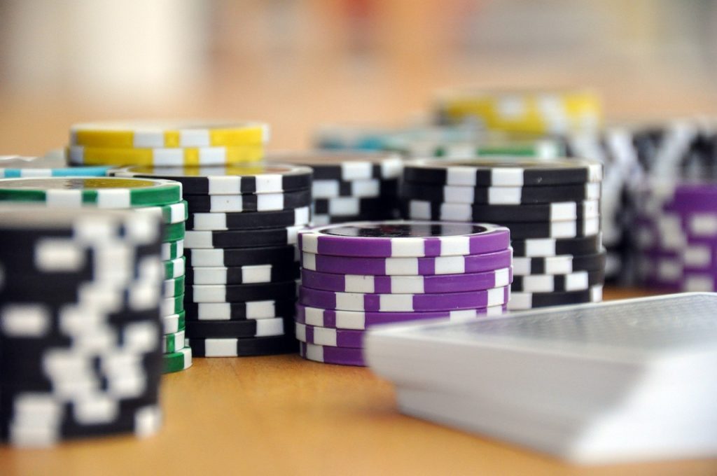 ¿Hay juegos de casino que te dan habilidades para apostar?