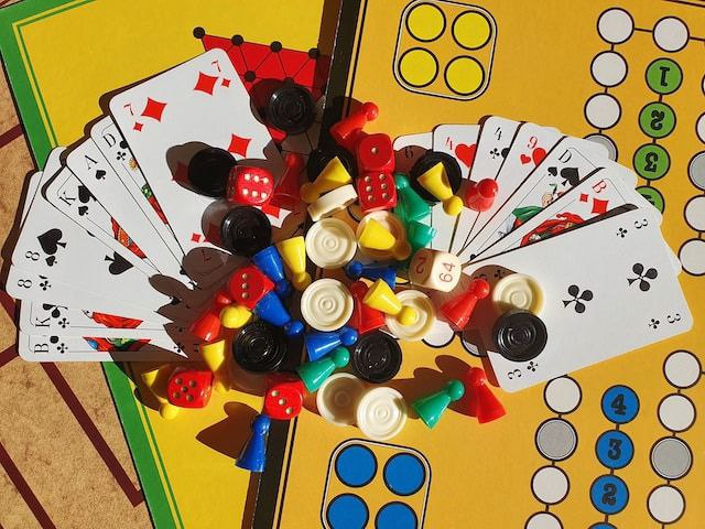 Descubre los 5 Juegos de Cartas más Populares en Chile