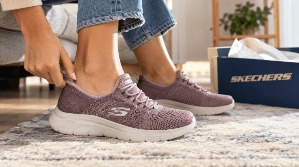 Skechers cómodas con hasta un 52% de descuento en el Prime Day de Amazon: modelos para caminar y calzarse sin usar las manos